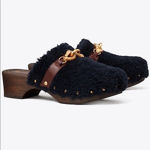 Tory Burch Jessa Shearling Clog 🐴
